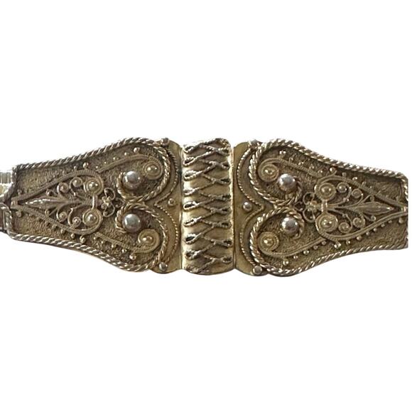 Vintage Accessocraft NYC Stretch Belt Small Ornate Etruscan Gold Tone Double - Picture 1 of 11